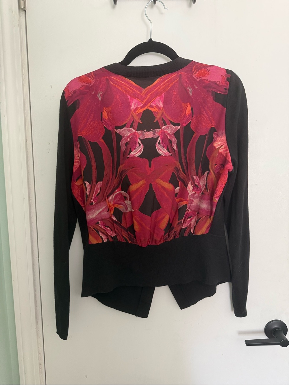 Ted Baker London Floral Print Back Panel Black Long-Sleeve Cardigan